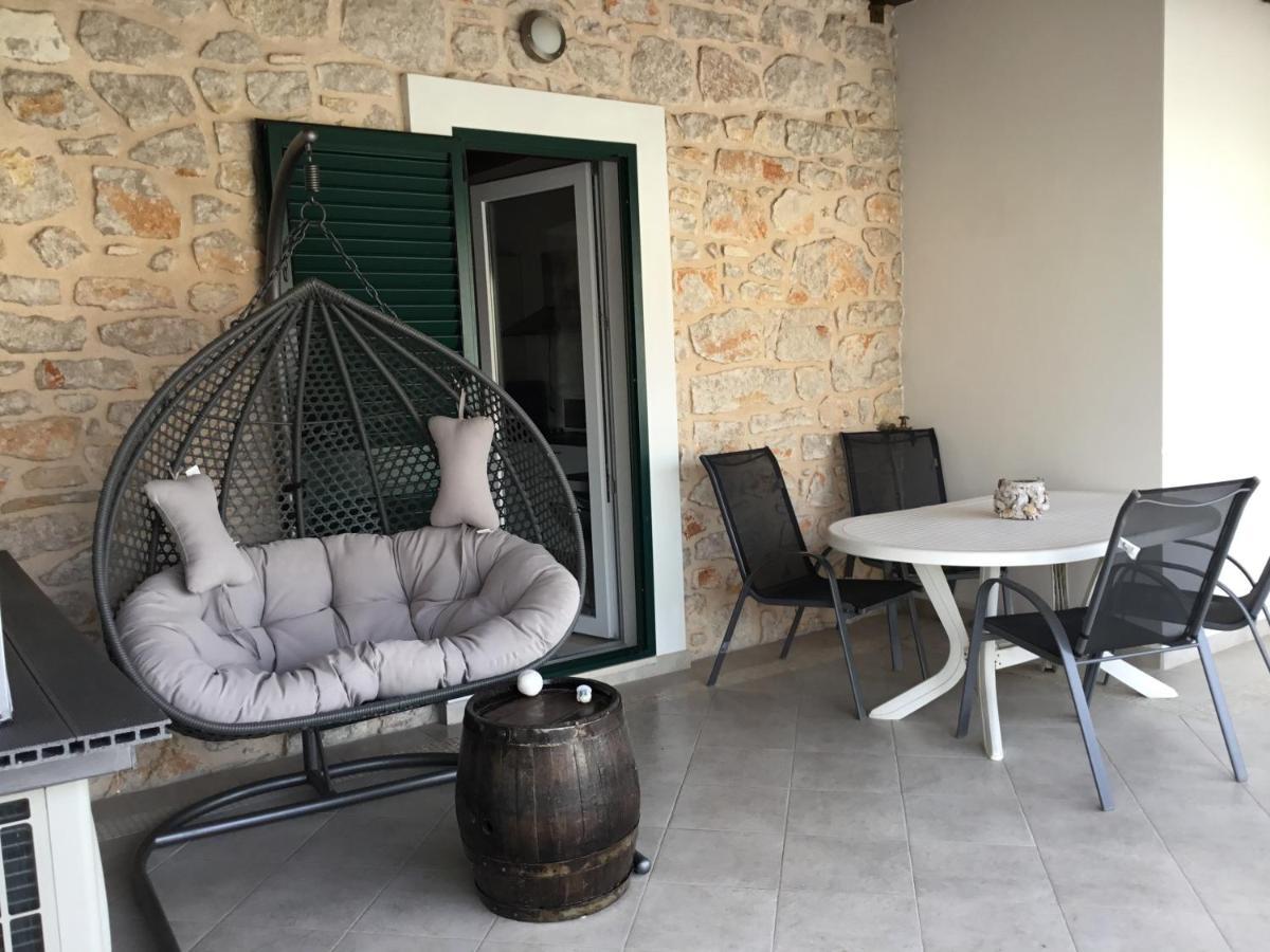 Stein Haus Villa Pirovac Dış mekan fotoğraf