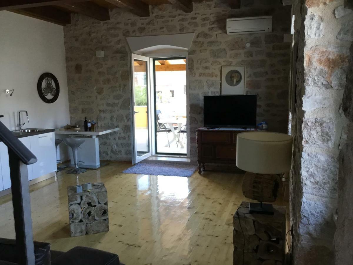 Stein Haus Villa Pirovac Dış mekan fotoğraf