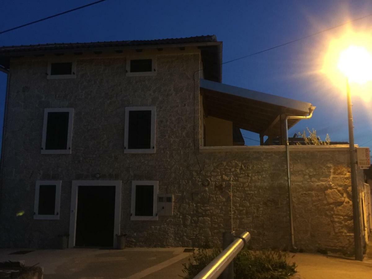 Stein Haus Villa Pirovac Dış mekan fotoğraf